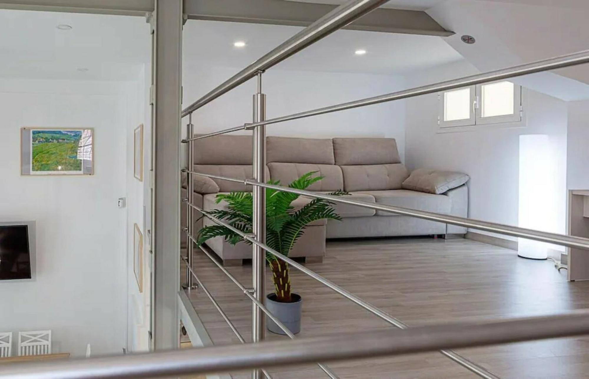 2Bedroom Duplex In Hortaleza Near Metro Madrid Exterior photo